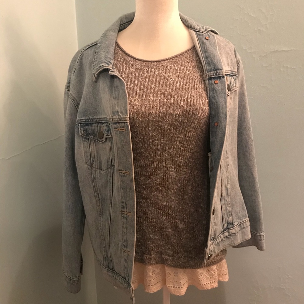 Boyfriend fit denim jacket